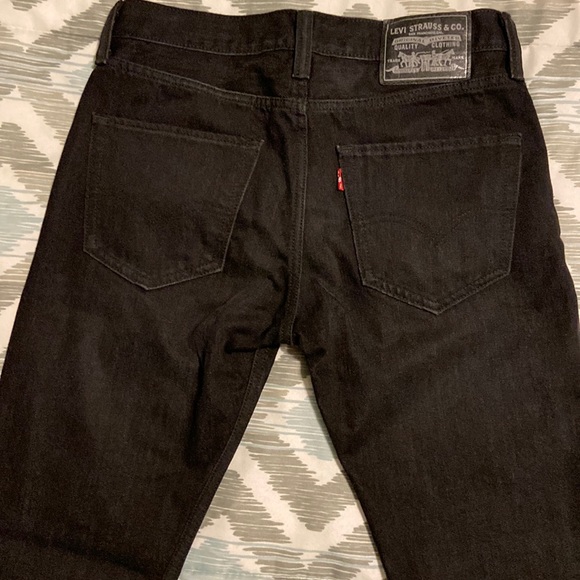 Levi Strauss Denim Jeans in black. Size W 28 L 30 - Picture 1 of 2